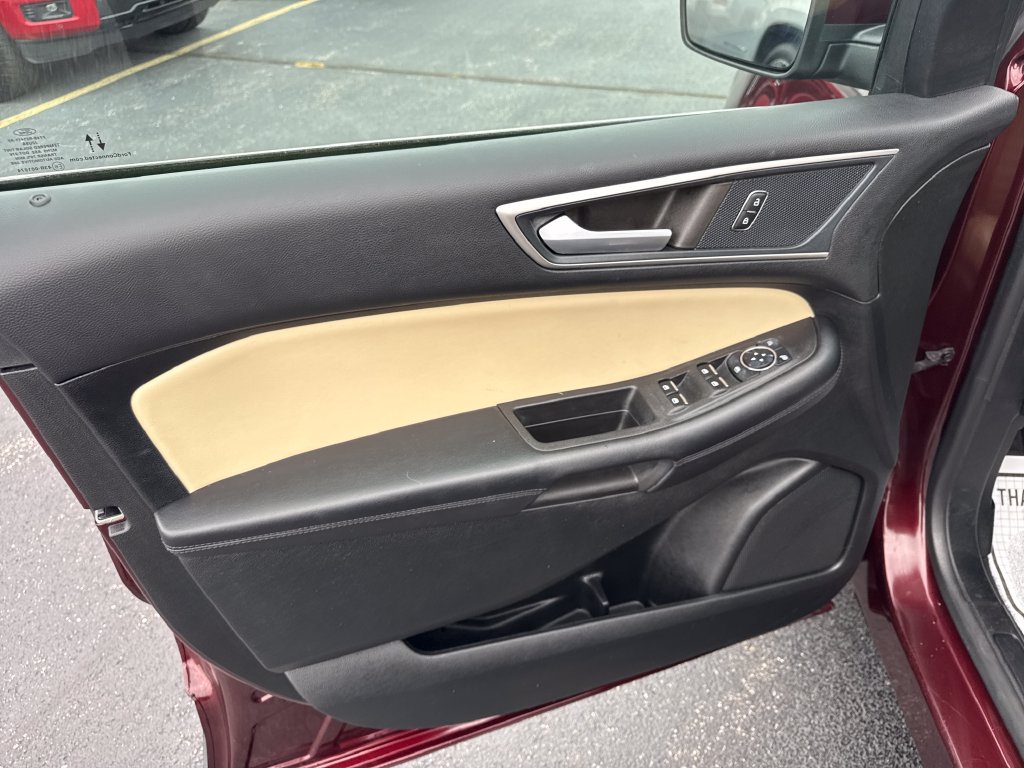 Used 2023 Ford Edge SEL w/ Convenience Package AWD/4WD image 29
