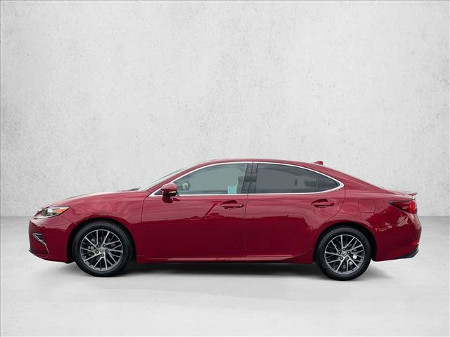 Used 2017 Lexus ES 350 w/ Luxury Package FWD image 4