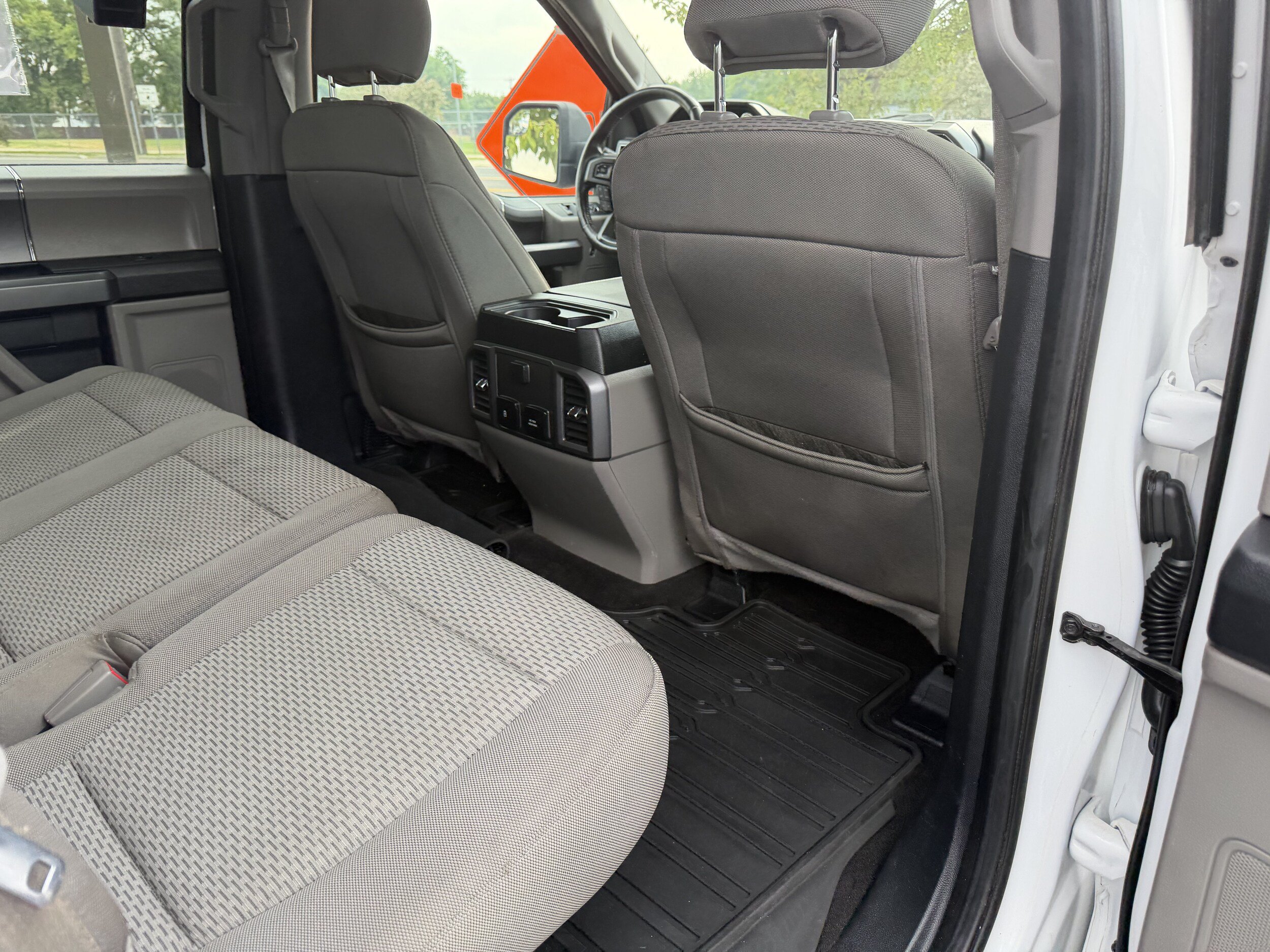 Used 2020 Ford F150 XLT w/ Equipment Group 302A Luxury AWD/4WD image 29