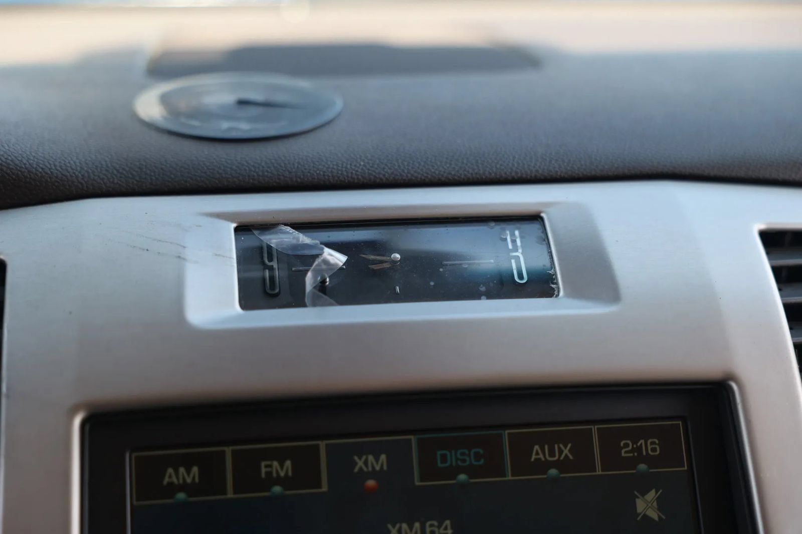 Used 2007 Cadillac Escalade ESV AWD w/ Information Package image 35