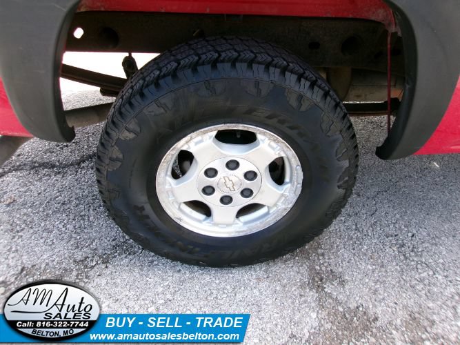 Used 2001 Chevrolet Silverado 1500 LT w/ Off-Road Chassis Pkg AWD/4WD image 17