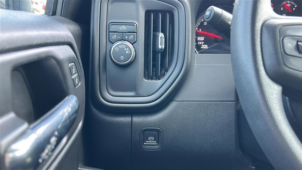 Used 2023 Chevrolet Silverado 1500 Custom w/ LPO, Dark Essentials Package image 28
