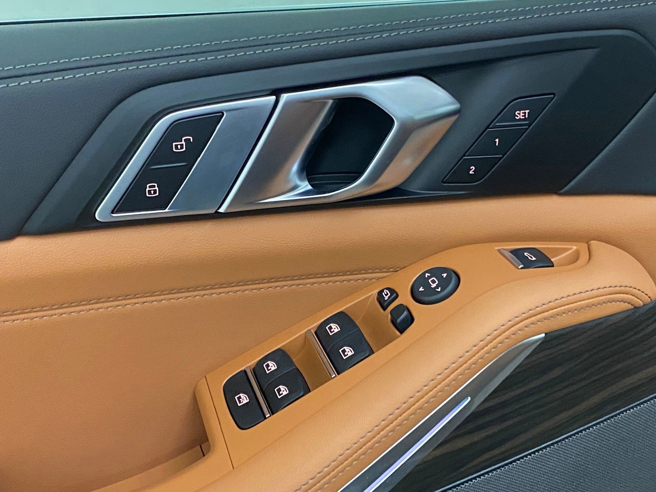 Used 2026 BMW X5 xDrive40i w/ Premium Package image 23