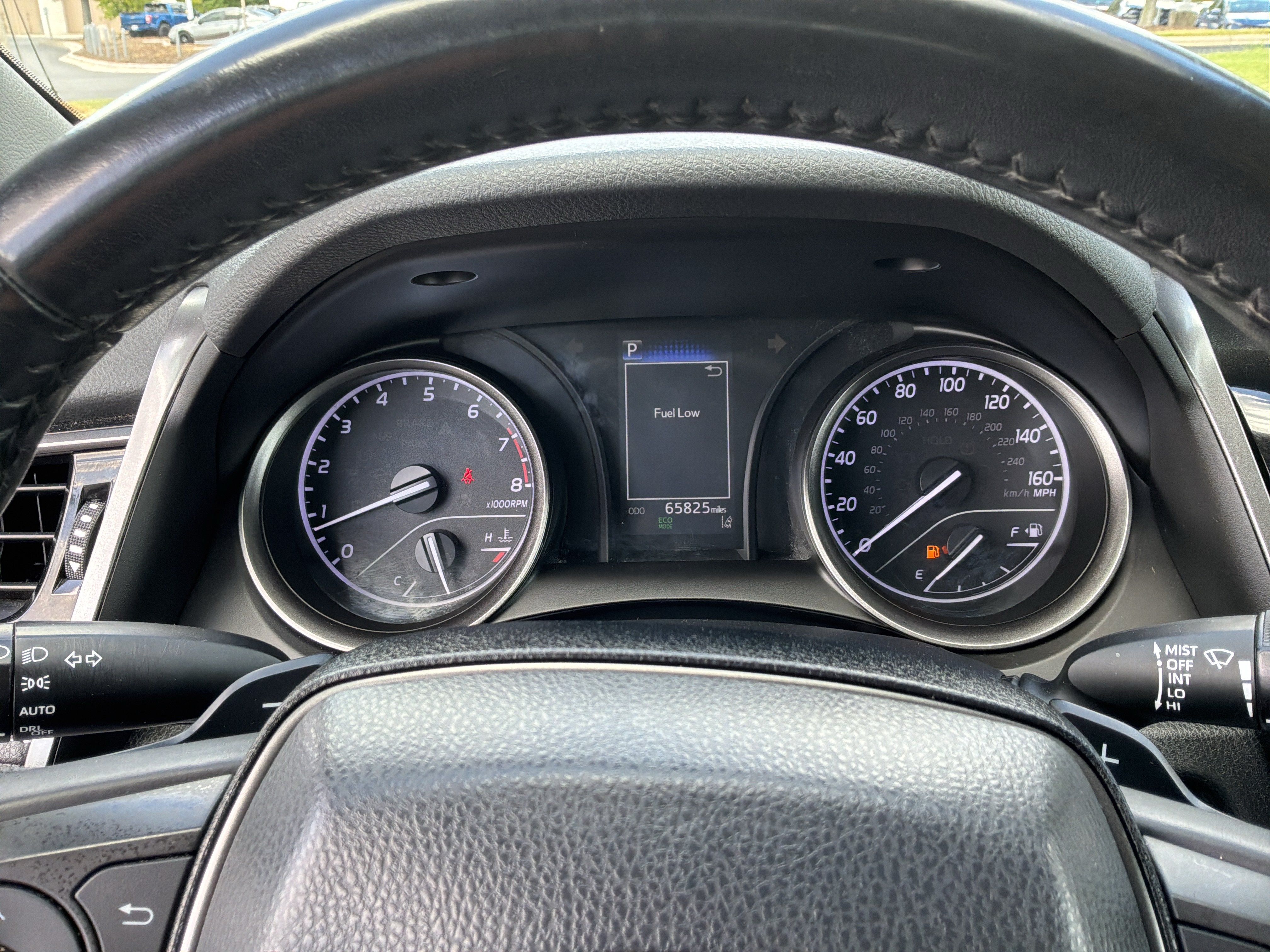 Used 2022 Toyota Camry SE FWD image 21