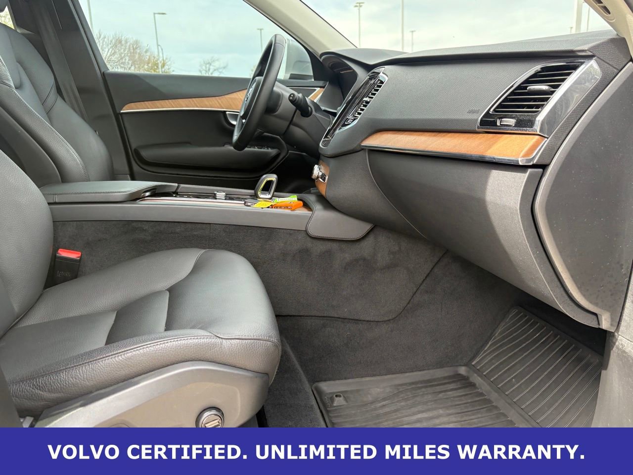 Certified 2024 Volvo XC90 B6 Plus w/ Protection Package Premier AWD/4WD image 35