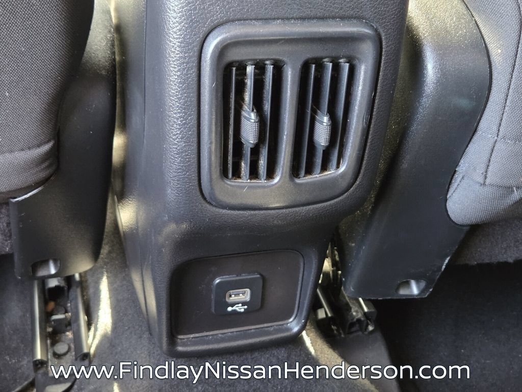 Used 2018 Jeep Compass Sport AWD/4WD image 13
