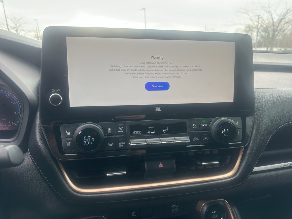 Used 2025 Toyota Grand Highlander AWD Hybrid image 18