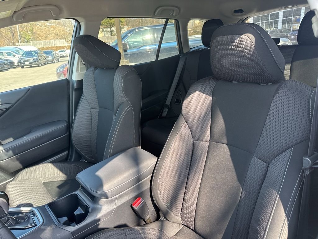 Used 2024 Subaru Outback Premium image 16