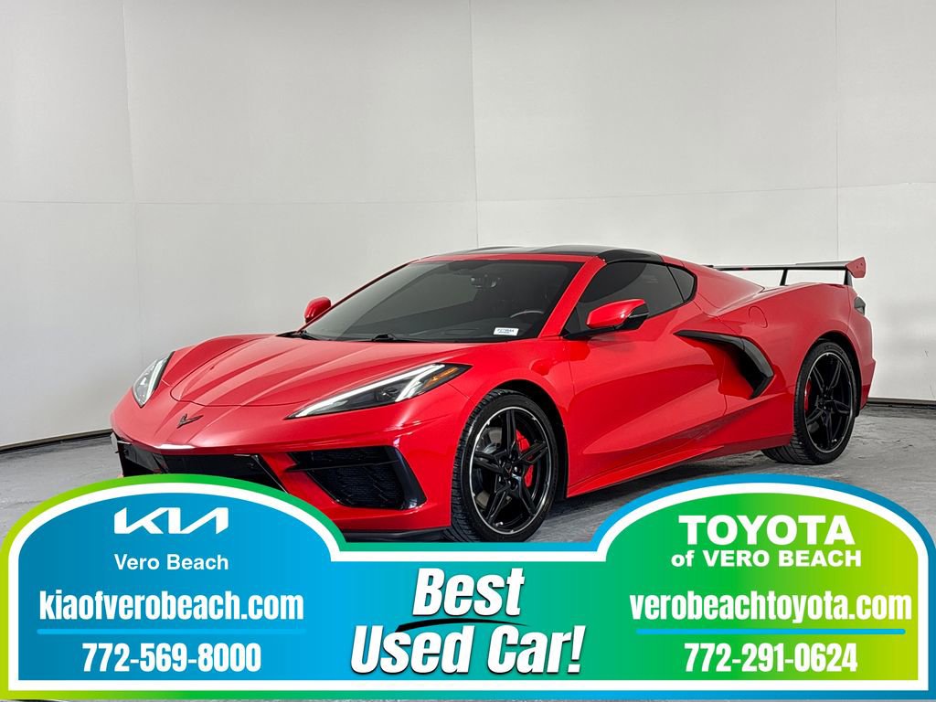 Used 2021 Chevrolet Corvette Stingray Premium Cpe w/ Z51 Performance Package RWD image 1