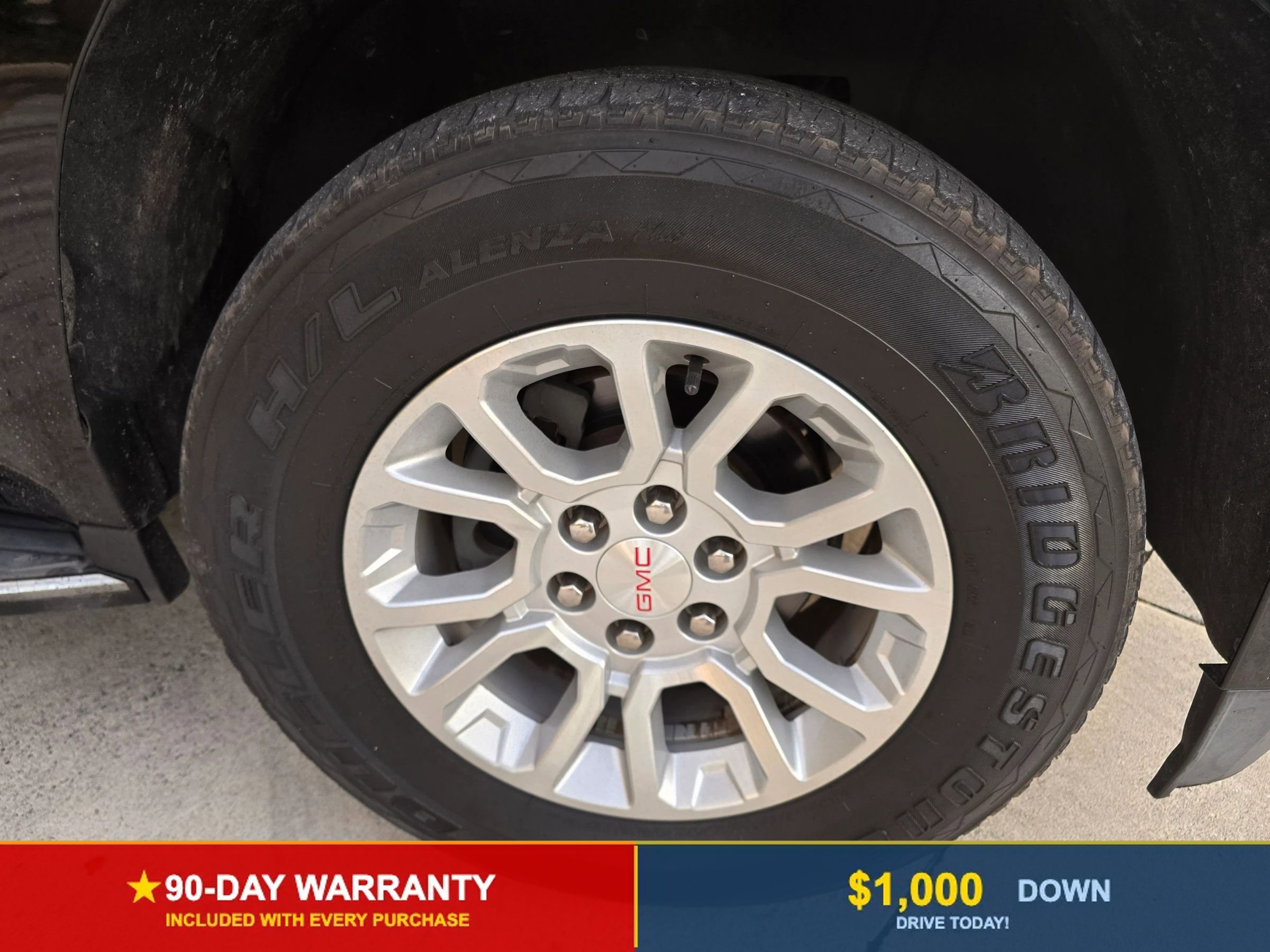 Used 2017 GMC Yukon XL SLT image 17