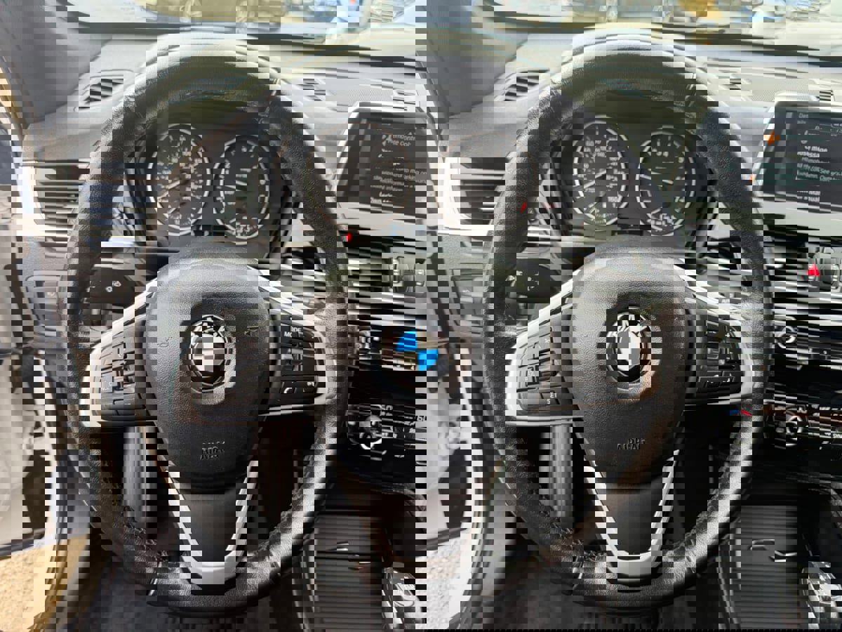 Used 2018 BMW X1 sDrive28i image 22