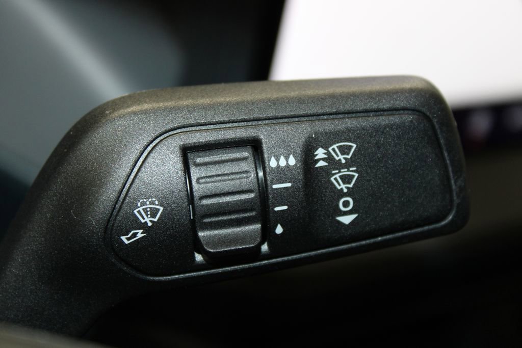 New 2025 Ford Maverick Lariat w/ Black Appearance Package image 44