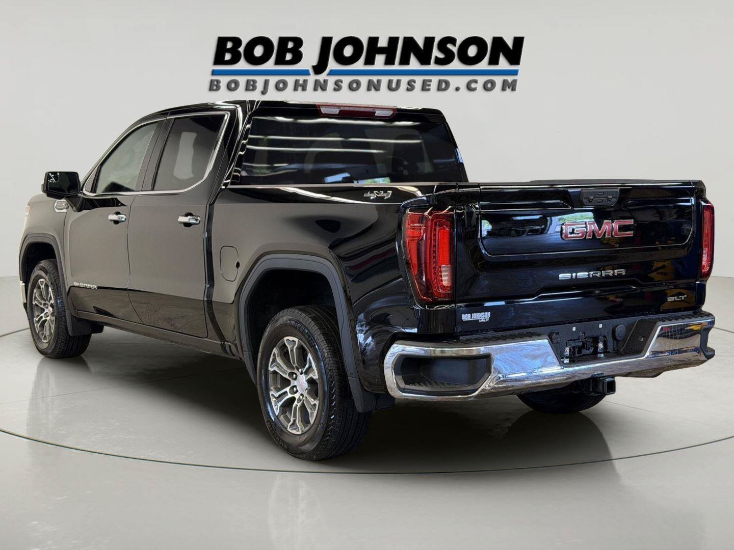 Certified 2025 GMC Sierra 1500 SLT AWD/4WD image 8