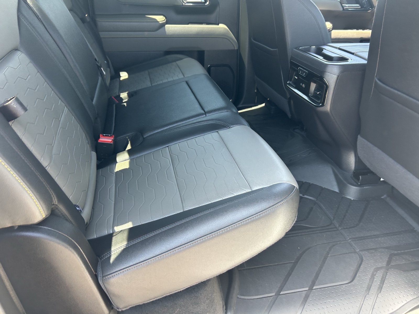 Certified 2025 Chevrolet Silverado 1500 ZR2 w/ Technology Package AWD/4WD image 13