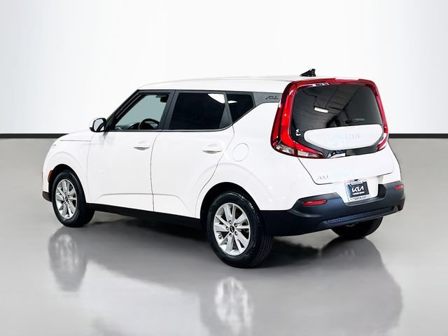 Certified 2022 Kia Soul LX FWD image 5