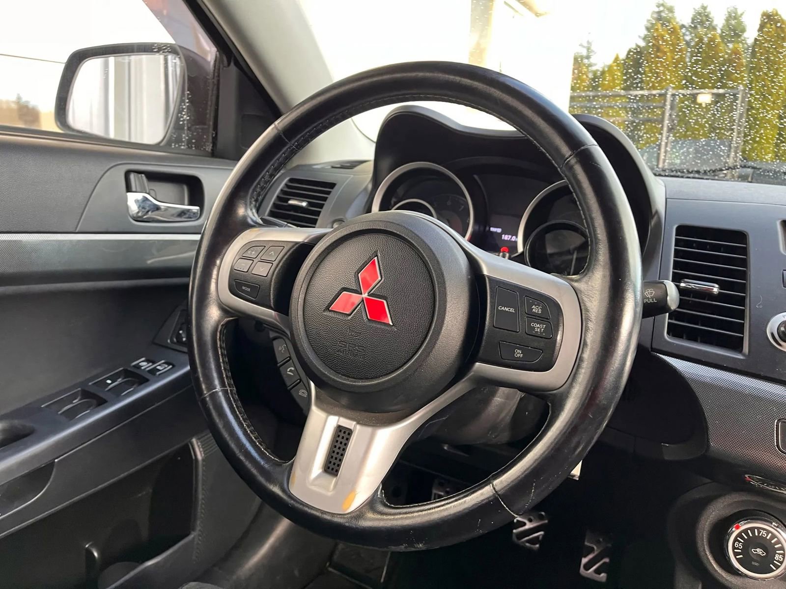 Used 2010 Mitsubishi Lancer Evolution GSR image 24