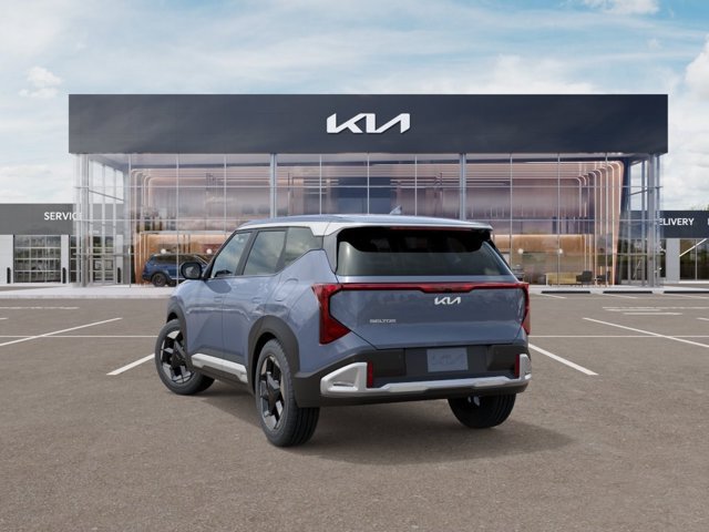 New 2027 Kia Seltos S FWD image 5