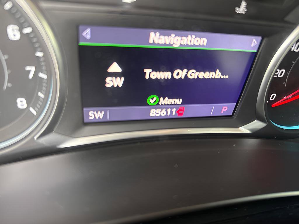 Used 2019 Chevrolet Equinox LT w/ Sun & Navigation Package AWD/4WD image 24