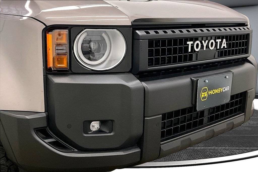 Used 2025 Toyota Land Cruiser 1958 AWD/4WD image 31