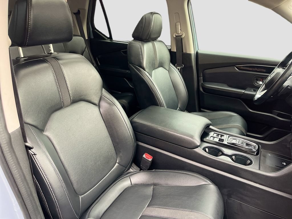 Used 2023 Honda Pilot Touring image 30