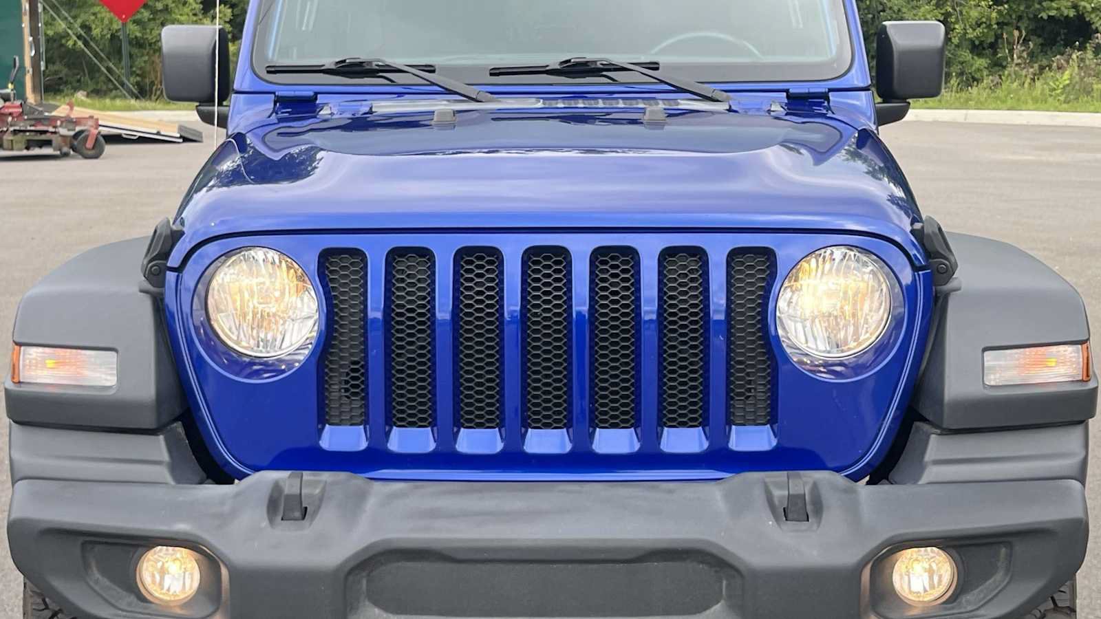 Used 2019 Jeep Wrangler Sport AWD/4WD image 20
