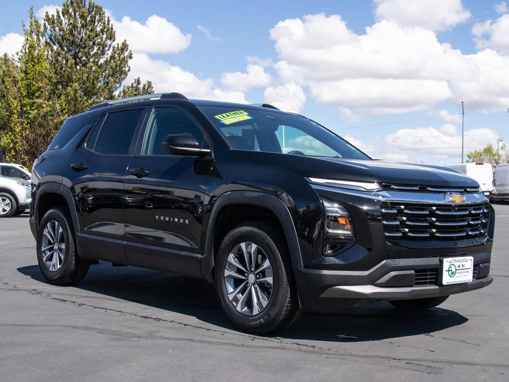 Used 2025 Chevrolet Equinox LT w/ Convenience Package II image 1