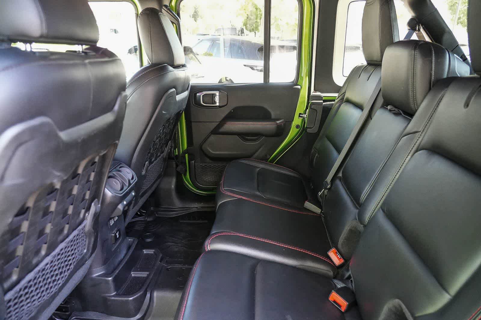 Used 2019 Jeep Wrangler Unlimited Rubicon AWD/4WD image 18