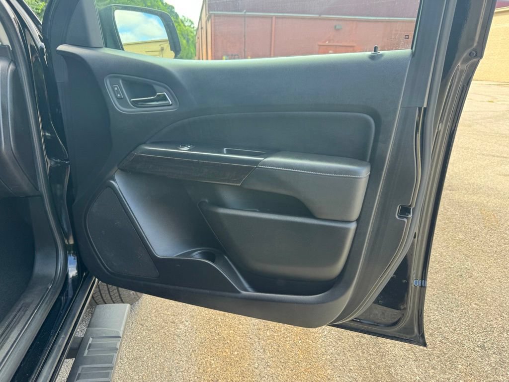 Used 2018 GMC Canyon SLT w/ Driver Alert Package AWD/4WD image 12