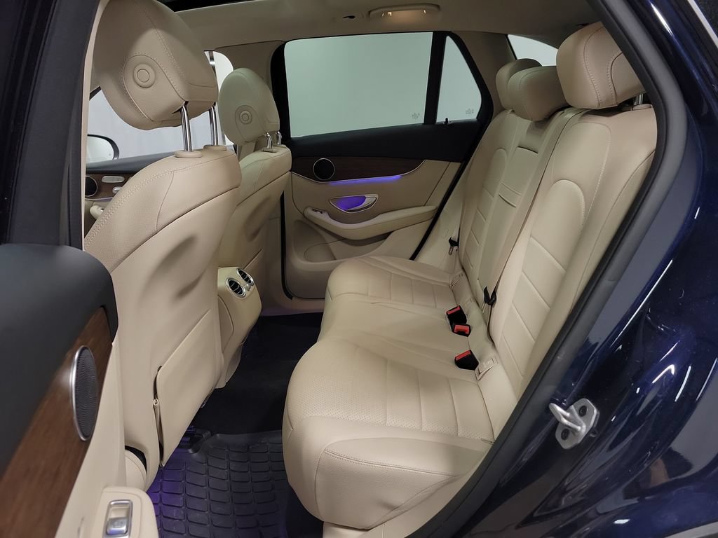 Used 2022 Mercedes-Benz GLC 300 4MATIC image 25