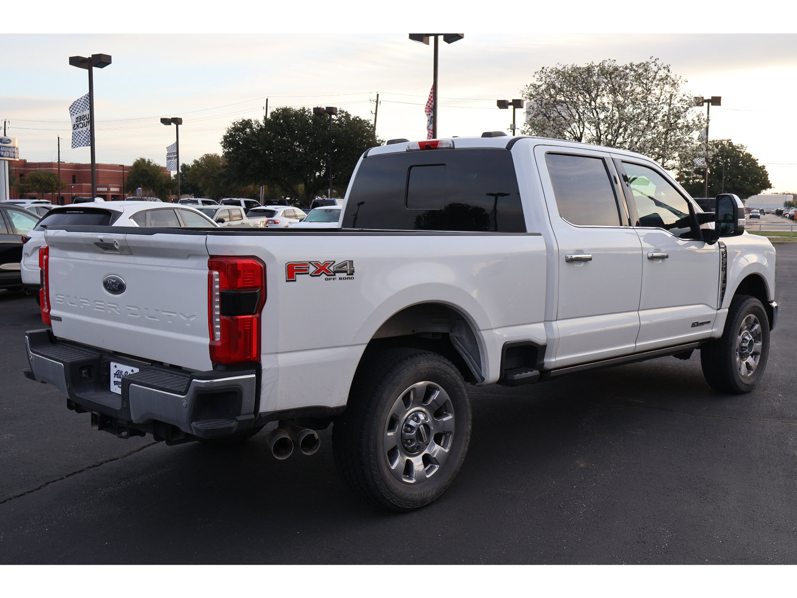Used 2024 Ford F250 Lariat w/ Lariat Ultimate Package AWD/4WD image 4