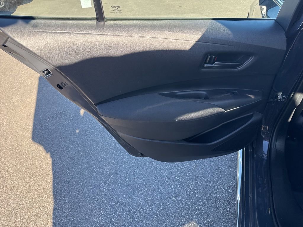 Used 2025 Toyota Corolla LE image 23