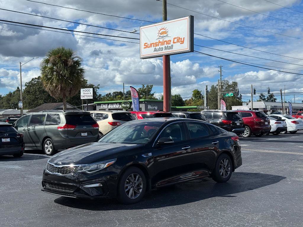 Used 2020 Kia Optima LX image 1