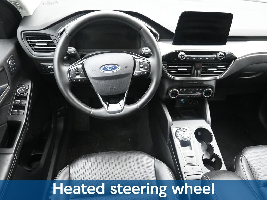 Used 2022 Ford Escape SEL w/ Technology Package FWD image 15
