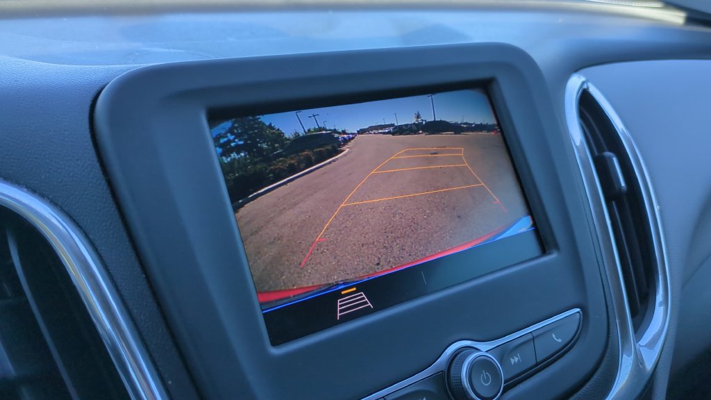 Used 2020 Chevrolet Equinox LS w/ LS Convenience Package FWD image 17