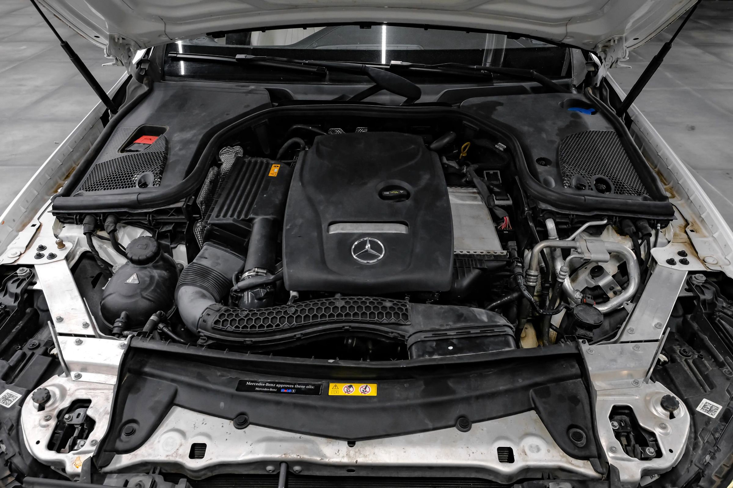 Used 2018 Mercedes-Benz E 300 w/ Premium 1 Package image 59
