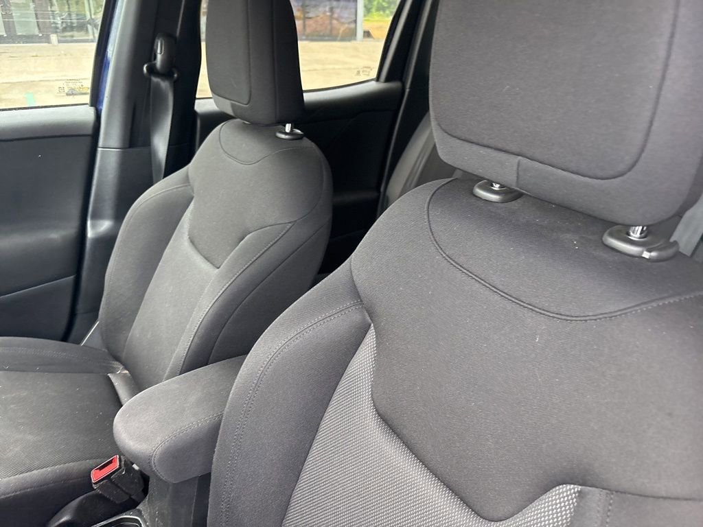 Used 2018 Jeep Renegade Sport w/ Power & Air Group AWD/4WD image 12
