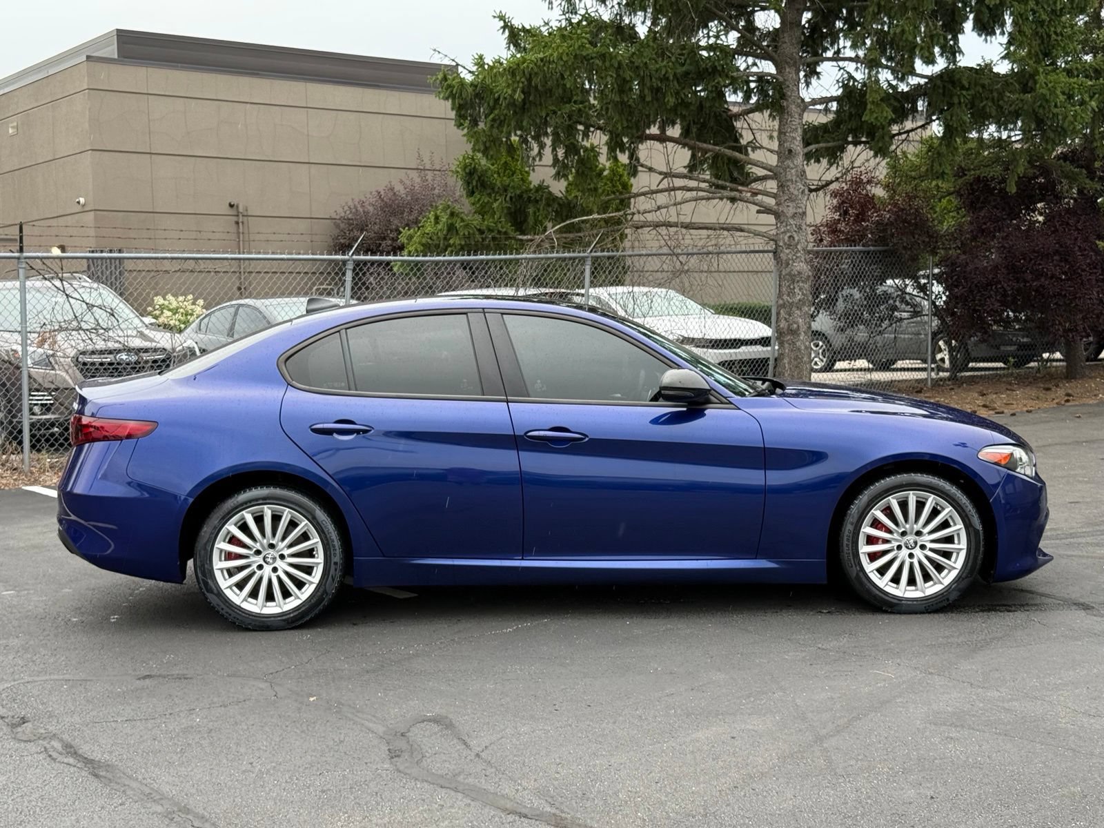 Used 2022 Alfa Romeo Giulia Sprint AWD/4WD image 3