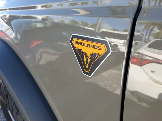 Used 2025 Ford Bronco Badlands AWD/4WD image 5
