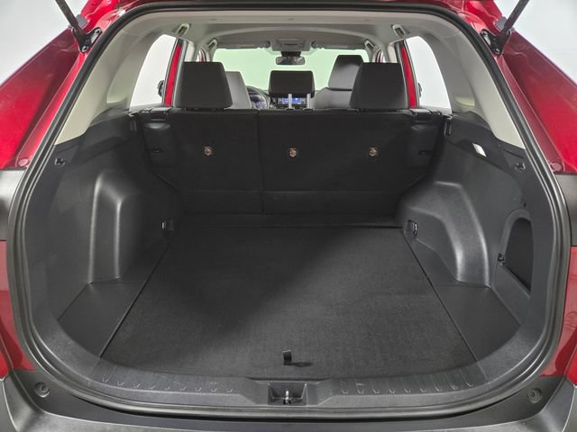 Used 2022 Toyota RAV4 XLE AWD/4WD image 27