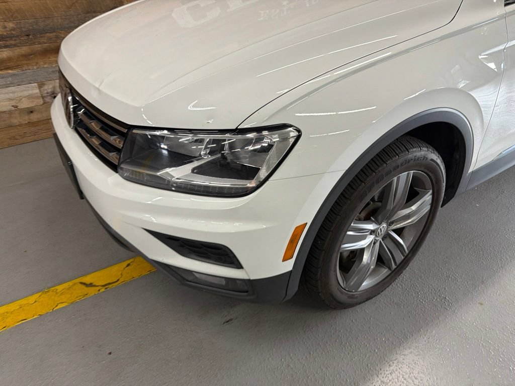 Used 2020 Volkswagen Tiguan SEL FWD image 3