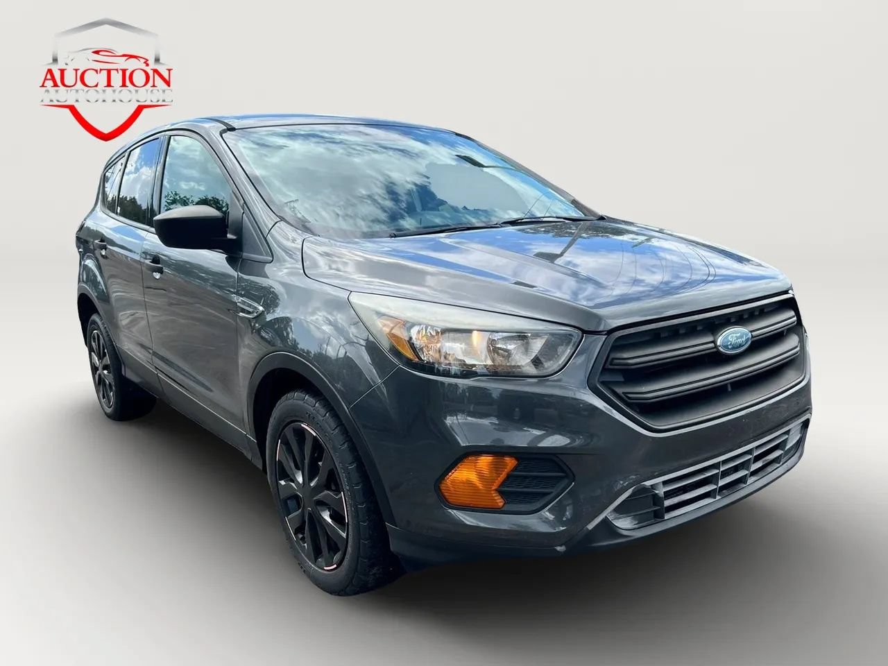Used 2018 Ford Escape S FWD image 3