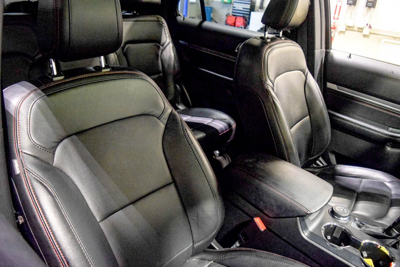 Used 2018 Ford Explorer Sport AWD/4WD image 20