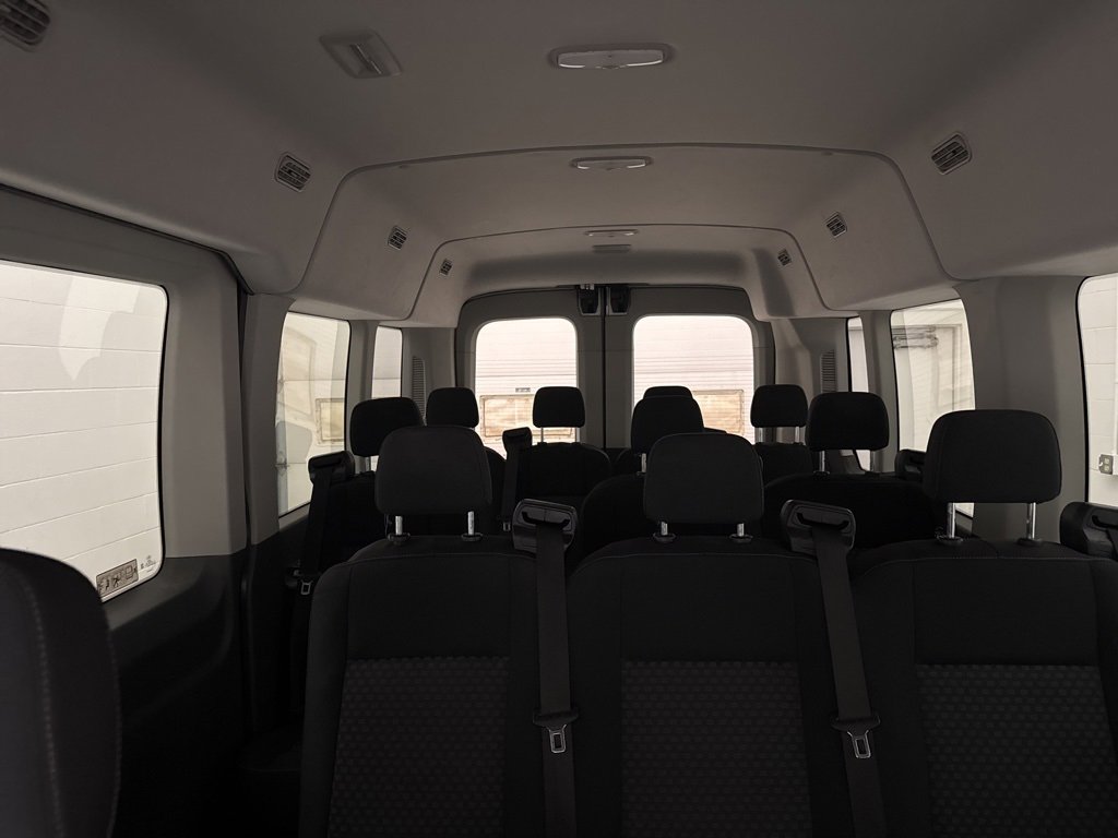 Used 2020 Ford Transit 350 XL image 25