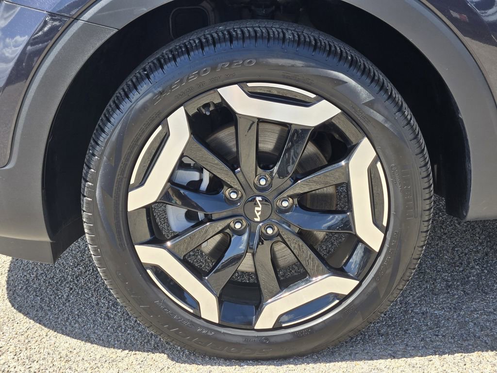 Used 2025 Kia Telluride EX AWD/4WD image 10