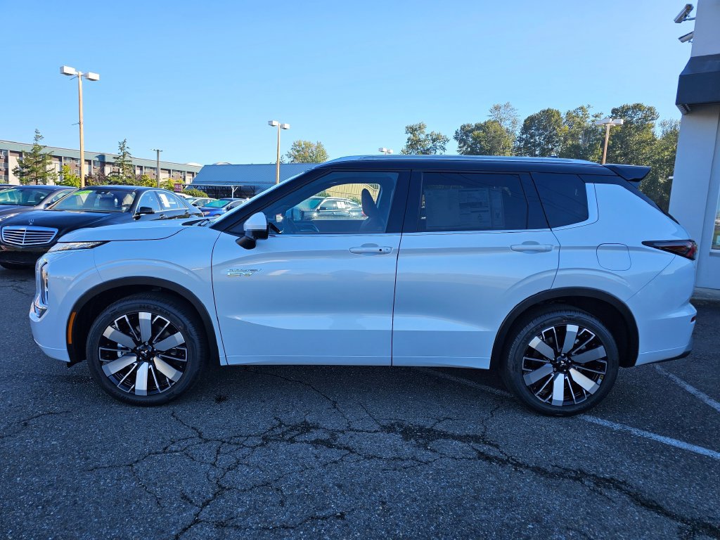 New 2026 Mitsubishi Outlander SEL AWD/4WD image 8