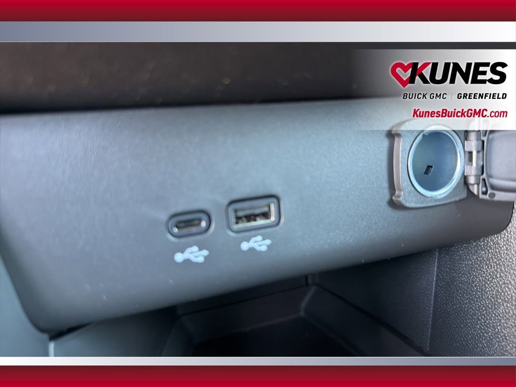 New 2026 Buick Encore GX Sport Touring image 27