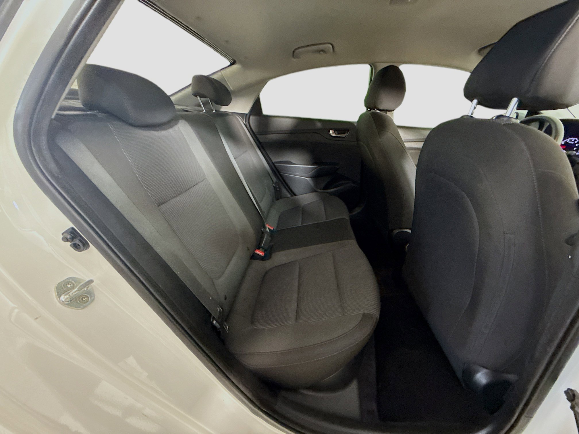 Used 2020 Hyundai Accent SE FWD image 26