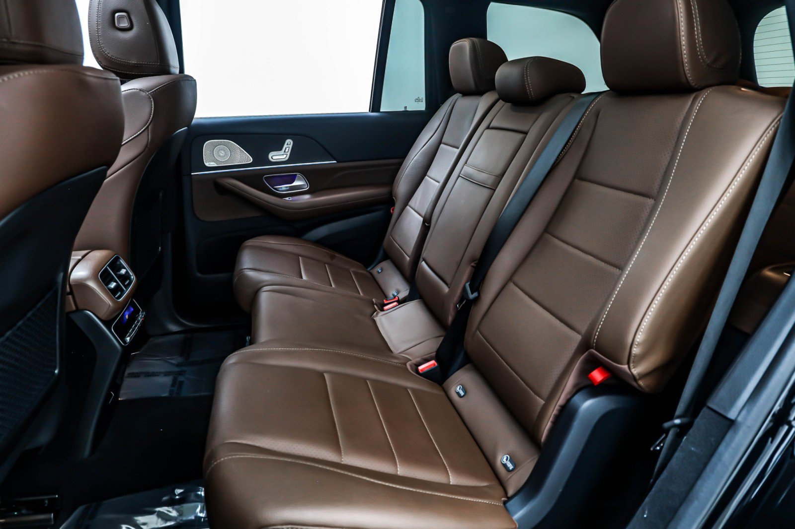 Certified 2024 Mercedes-Benz GLS 450 4MATIC image 8