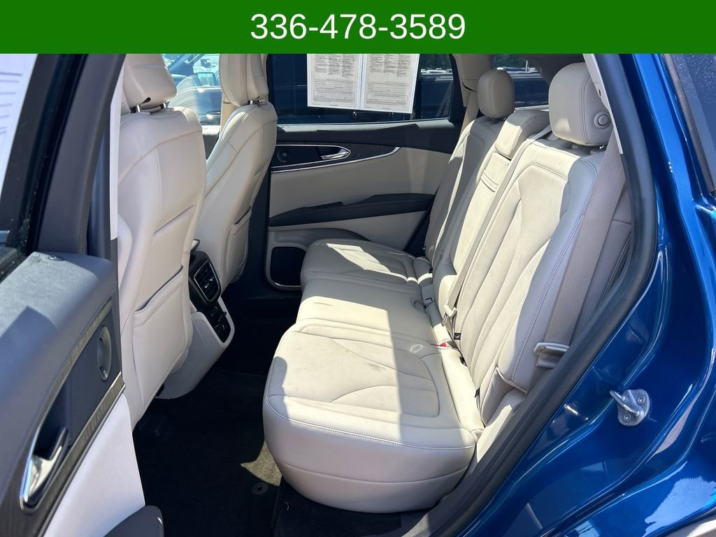 Used 2020 Lincoln Nautilus Reserve w/ Equipment Group 201A FWD image 17