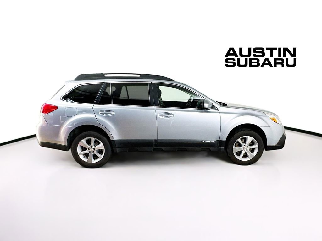 Used 2014 Subaru Outback 3.6R Limited w/ Moonroof Package image 8